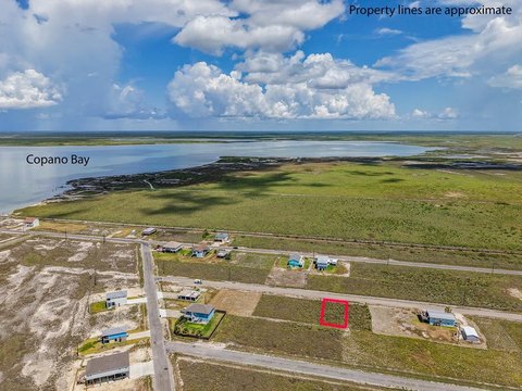 Residential Lot in Holiday Beach