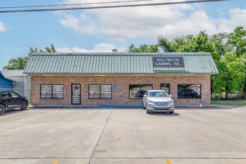 Commercial Building in Central Houma