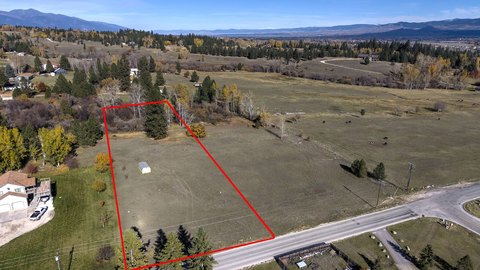 Land, Hamilton, MT