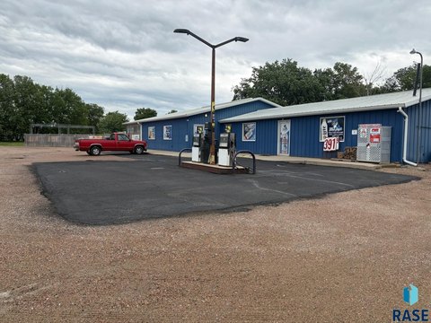 Convenience Store and Bar Restaurant