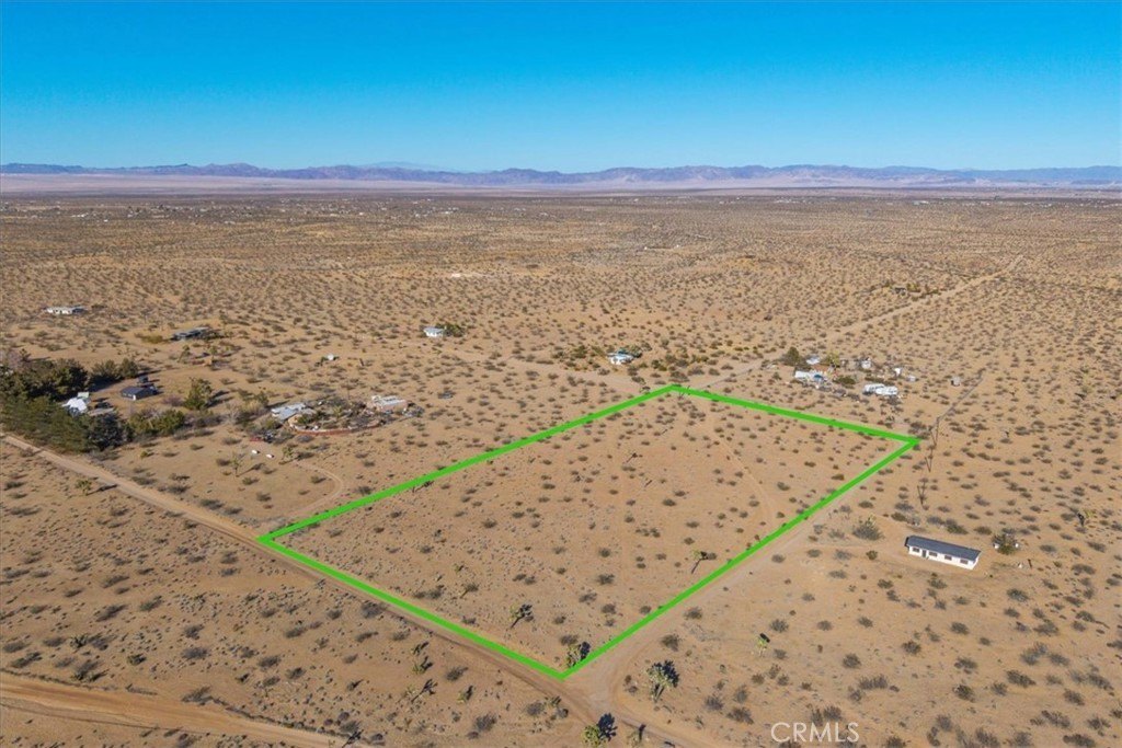 Land in Secluded Desert Cove