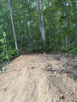 LAND - Beattyville, KY