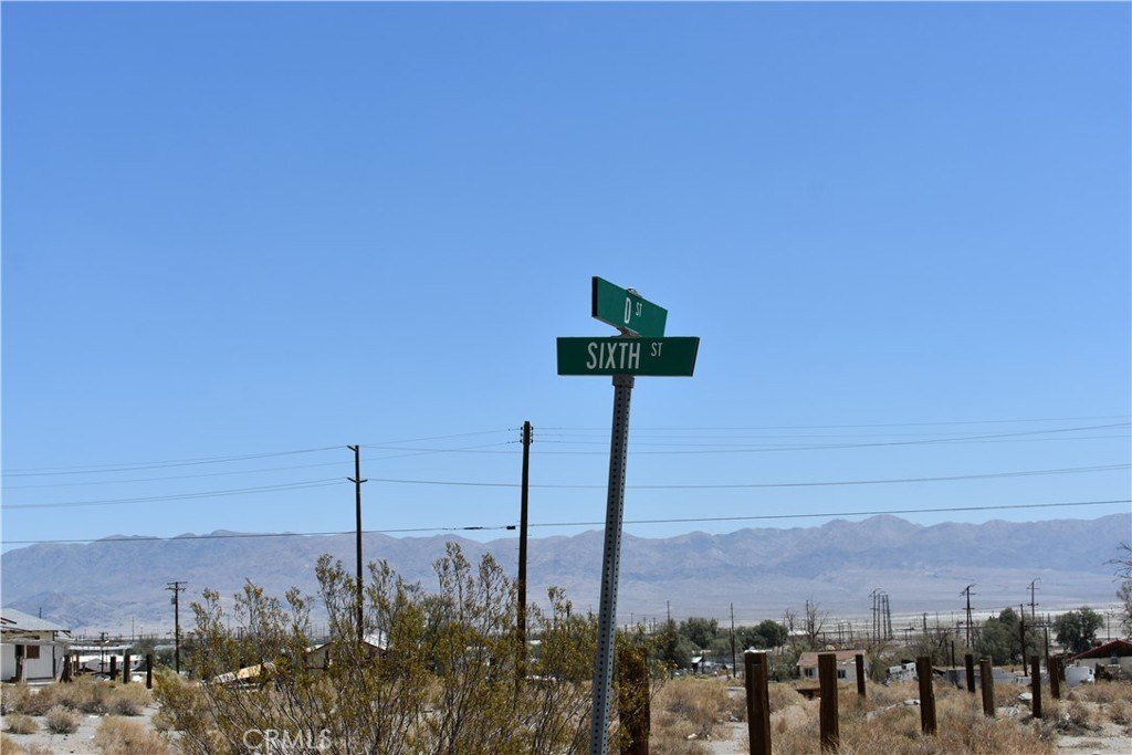 Corner Lot in Trona, CA