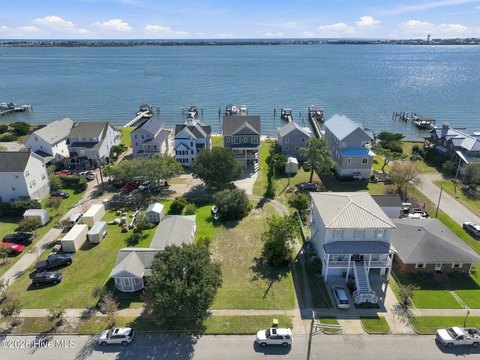 Land, Morehead City, NC