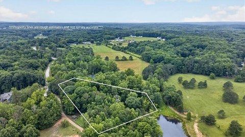 Land in Creekview High District