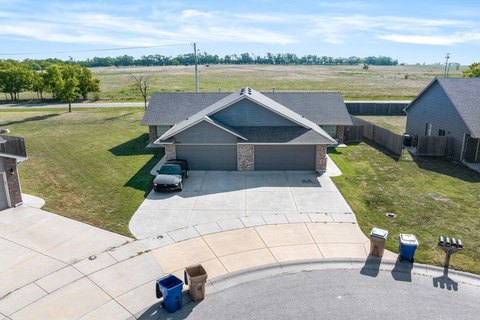 Picture of Duplexes at E Quivira Ct 2426, Kechi, KS