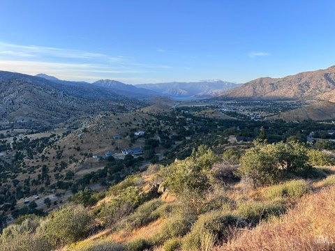 Land, Bodfish, CA