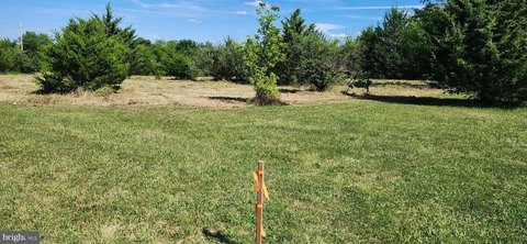 LAND - NEWVILLE, PA