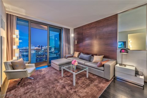 Las Vegas Strip View Condo