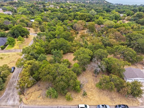 Land, Lakeside, TX