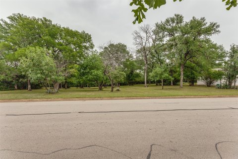 Land, Lakeside, TX
