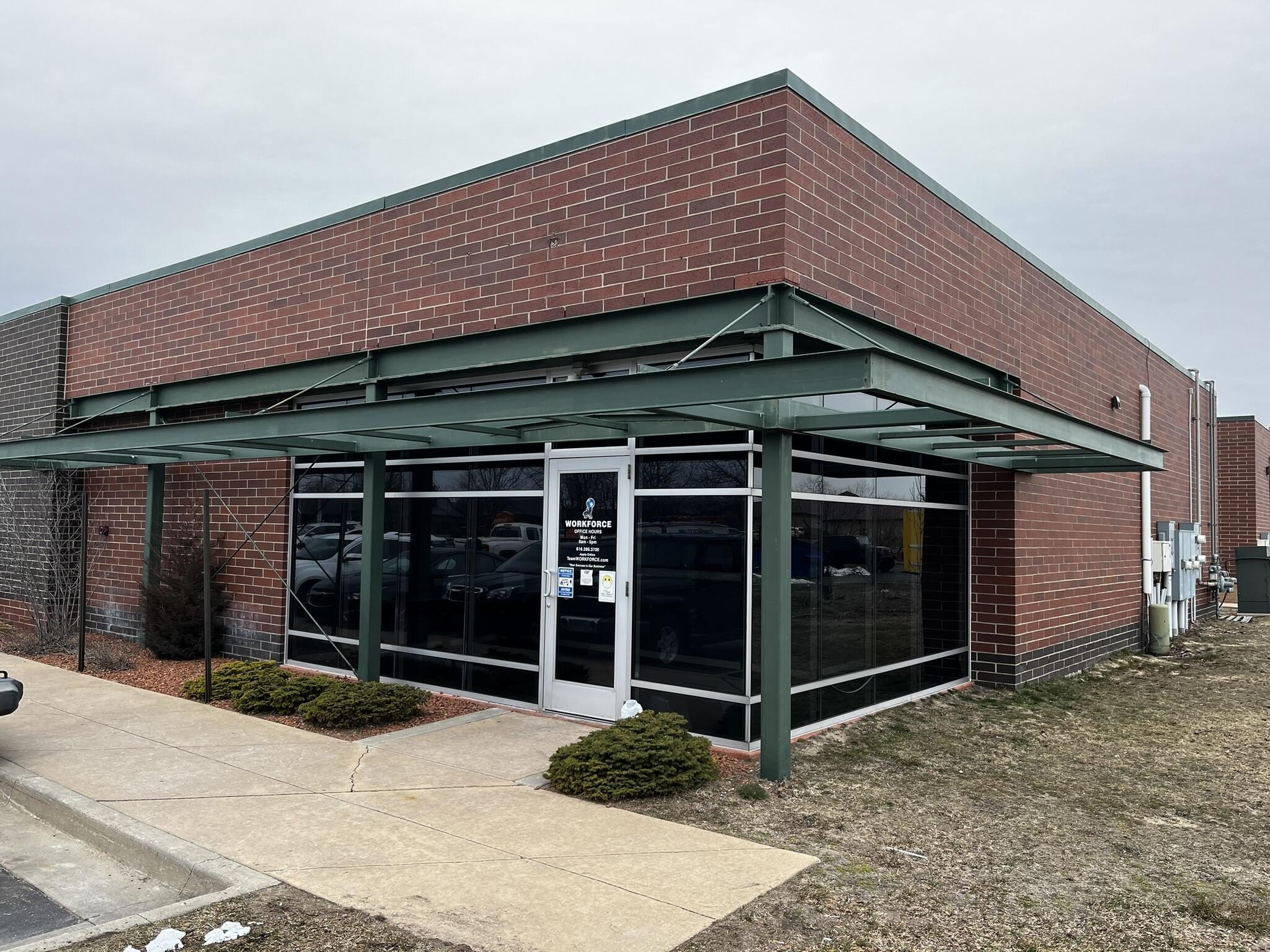 Retail Space Near Lakes Mall
