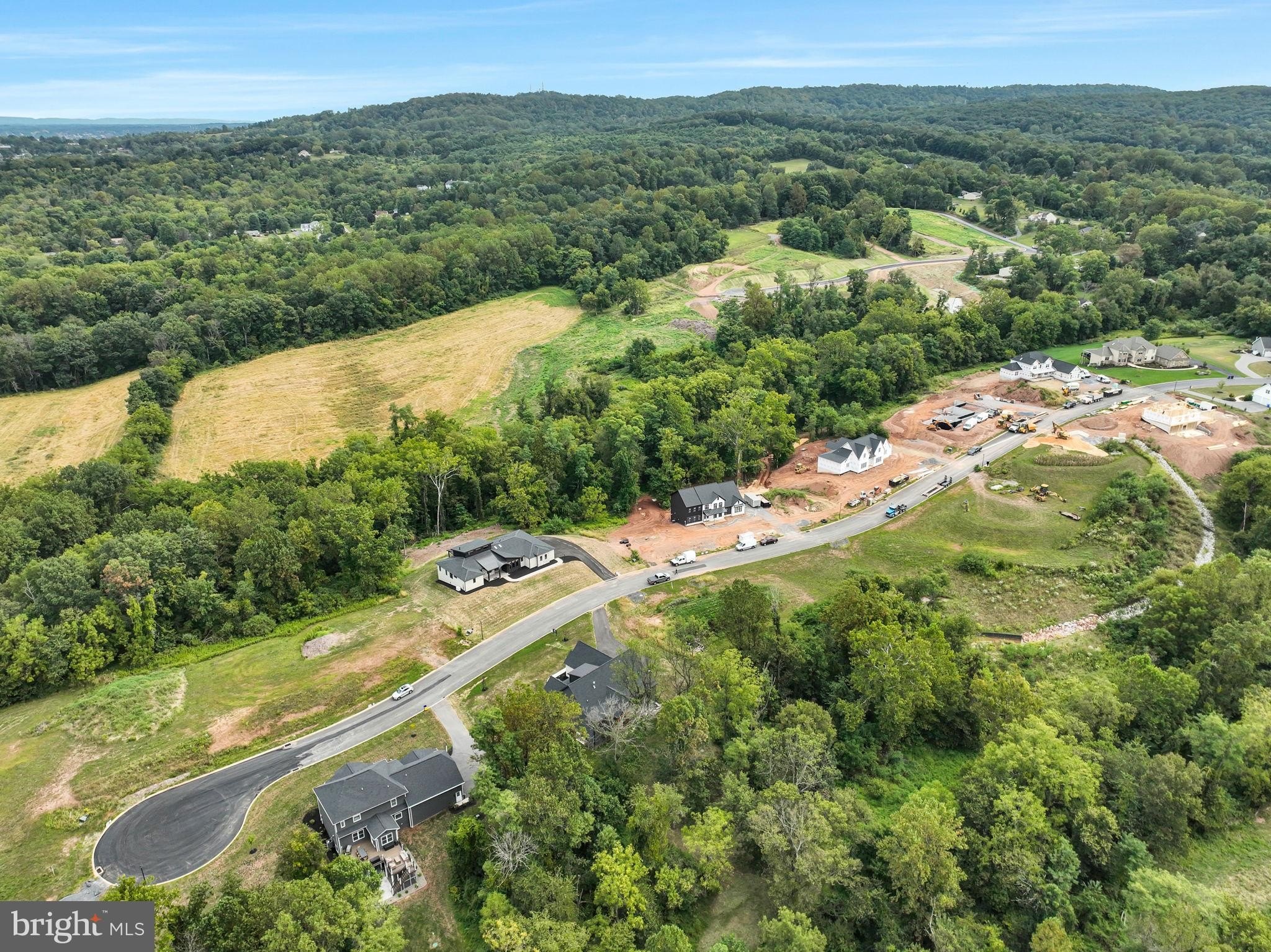 Spacious Homesites in Picturesque Setting