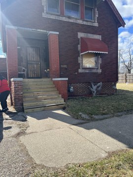 Detroit Multifamily Property with Bonus