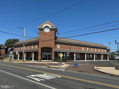 Freestanding Drug Store with Drive-Through