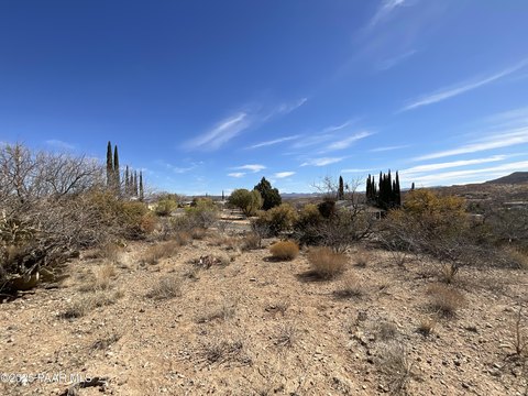 LAND - Mayer, AZ
