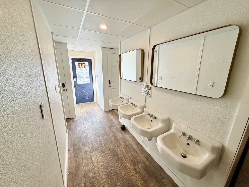 Picture 10