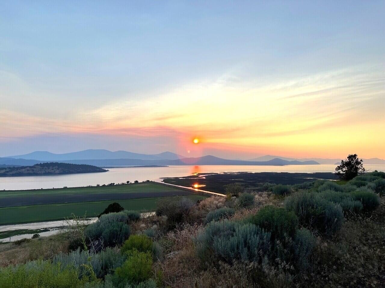 Klamath Falls Land with Views