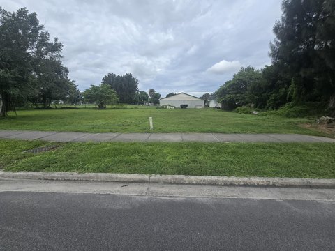 Land & Docks, Indiantown, FL