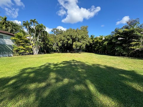Coconut Grove Vacant Lot