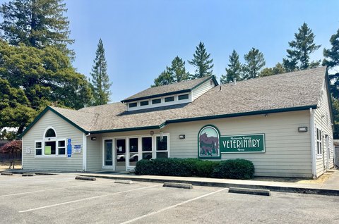 Veterinary Facility with Residence