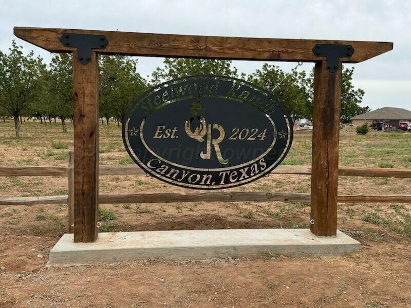 Land with Mature Pecan Trees