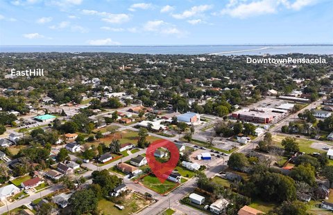 Residential Corner Lot in Pensacola