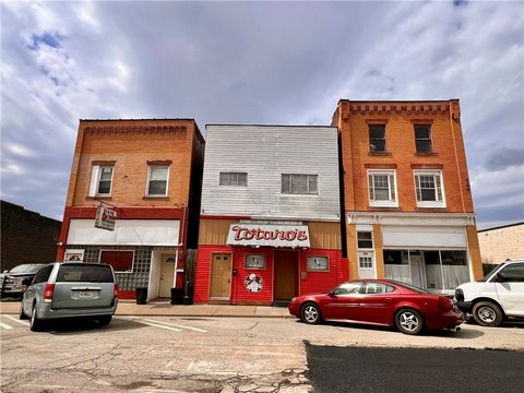 Mixed-Use Live-Work Property