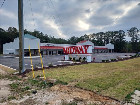 Retail Space in Raeford, NC