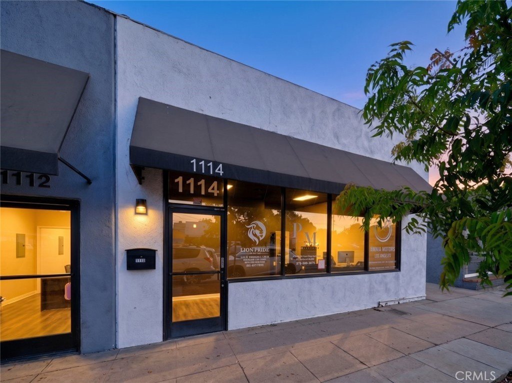 1114 W Magnolia Blvd, Burbank, CA 91506