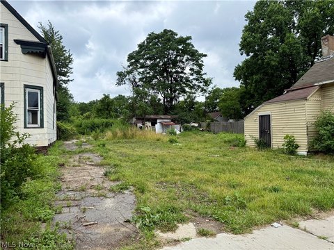 LAND - Cleveland, OH