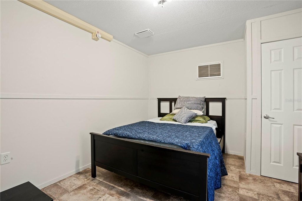 Picture 30