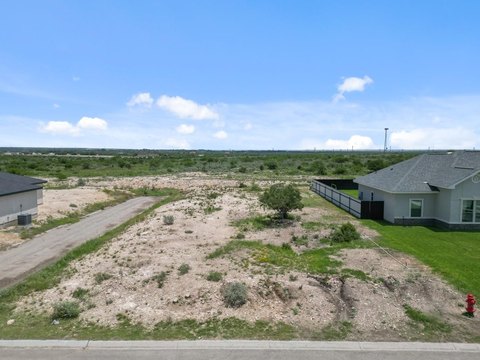 Residential Lot in Del Rio