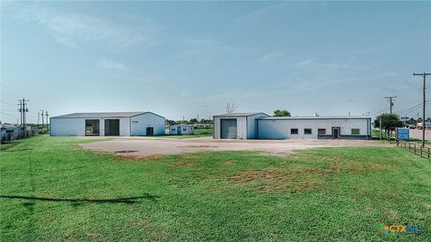 Warehouse-Flex Space with Yard