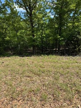 Residential Land in Vian, OK