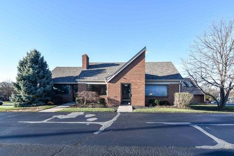 Freestanding Office Building in Florence