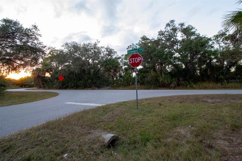 Vacant Lot in Port Charlotte
