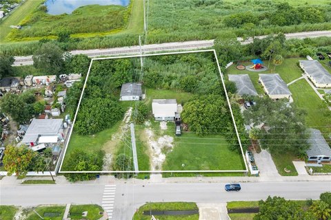 Land, SARASOTA, FL