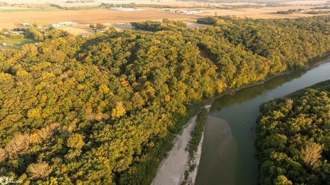 Scenic Land Overlooking Raccoon River