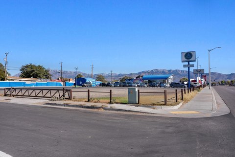 Commercial Lot Near State Fairgrounds