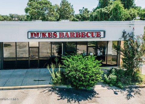 Commercial Property in High-Traffic Area