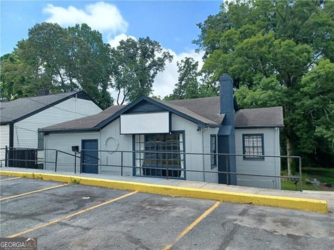 Renovated Atlanta Retail Opportunity