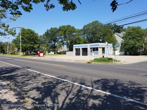 Commercial Land in Point Pleasant