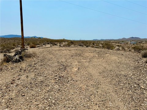 Meadview, AZ Vacant Lot
