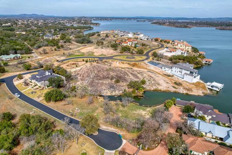 Lake LBJ Waterfront Land