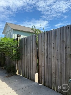 Land, Savannah, GA