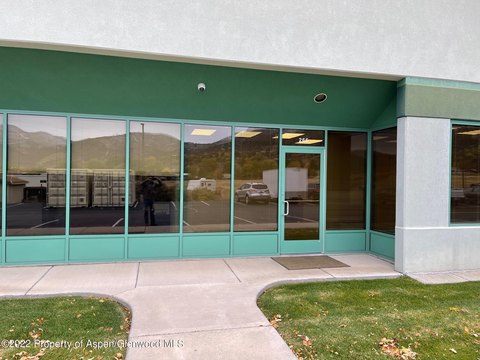 Versatile Commercial Space in Glenwood