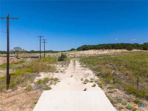 Prime Highway Frontage Land