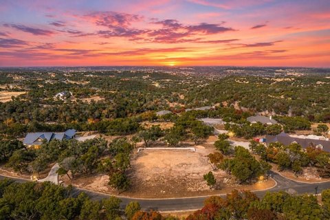 LAND - Kerrville, TX