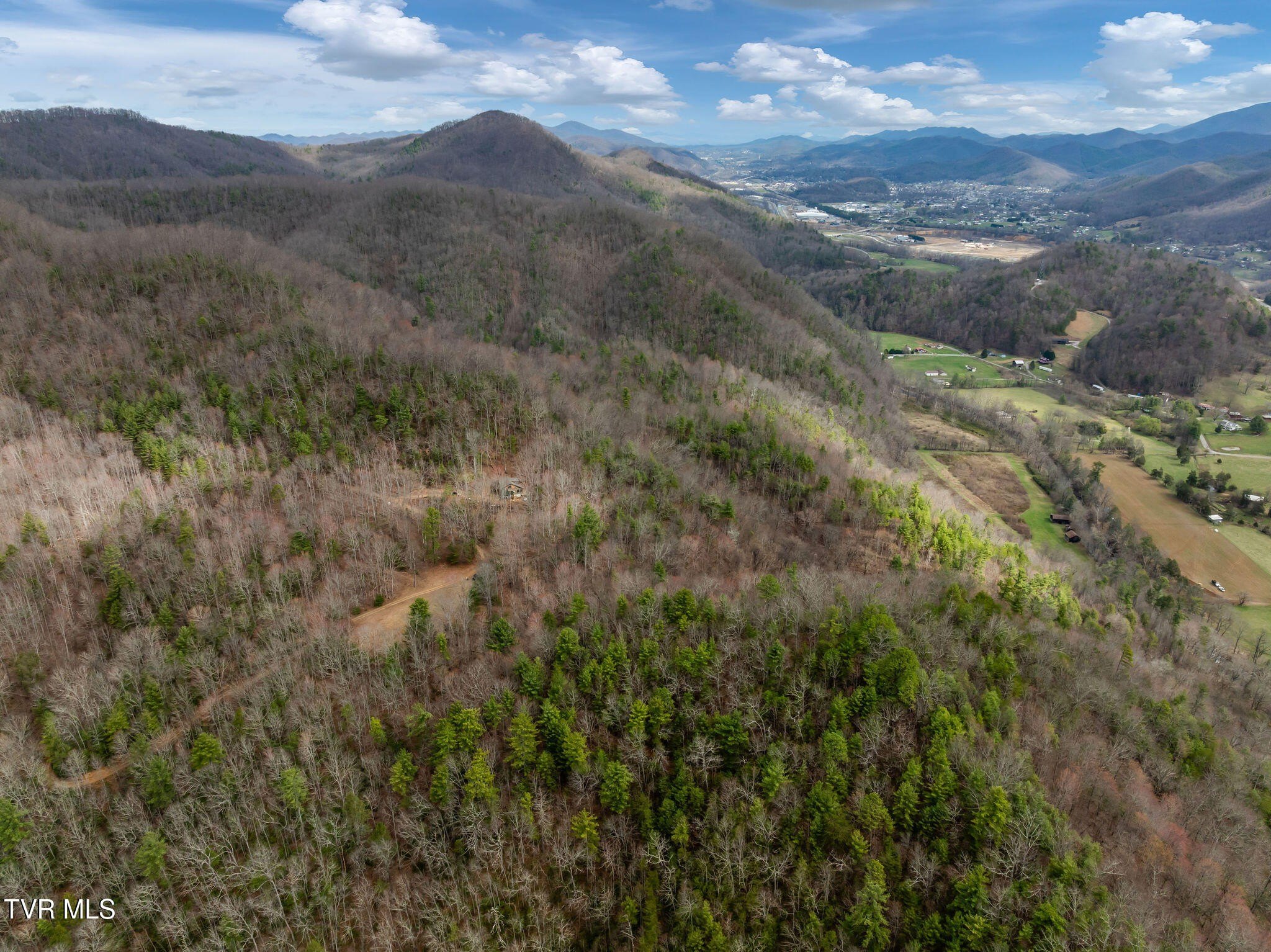 Unicoi County Mountain Retreat Land